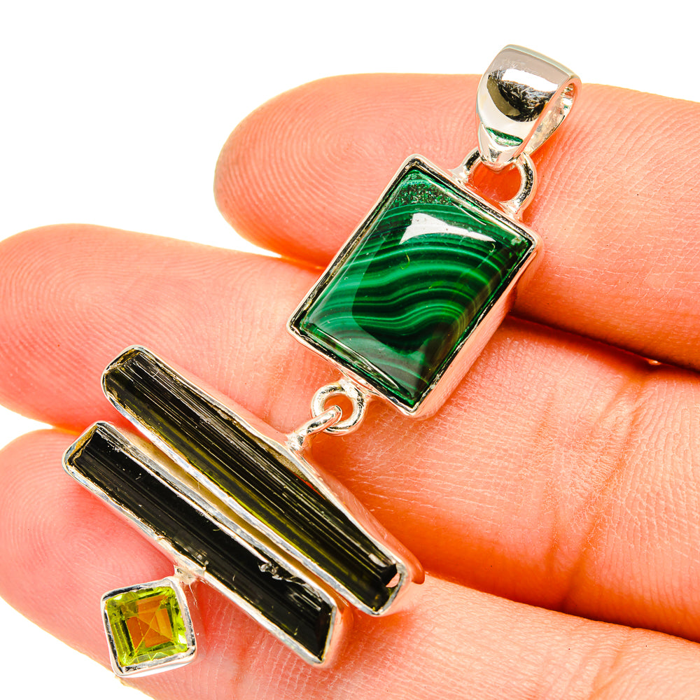 Malachite Pendants handcrafted by Anasilvercos - PD5131
