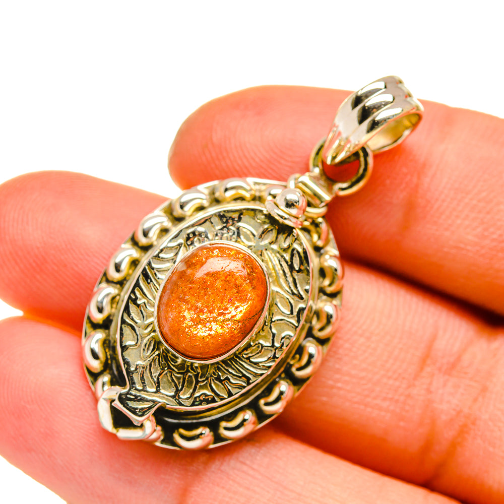 Sunstone Pendants handcrafted by Anasilvercos - PD5176