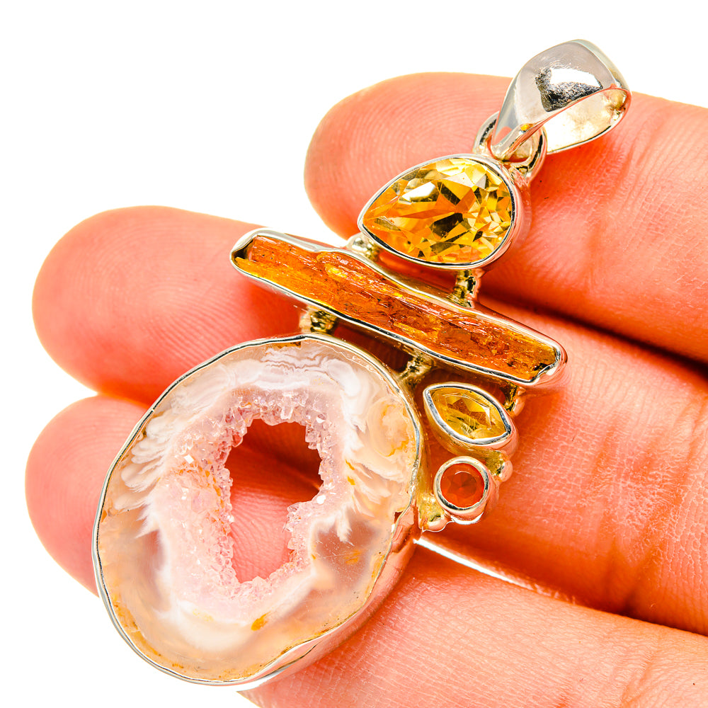 Occo Geode Pendants handcrafted by Anasilvercos - PD5197