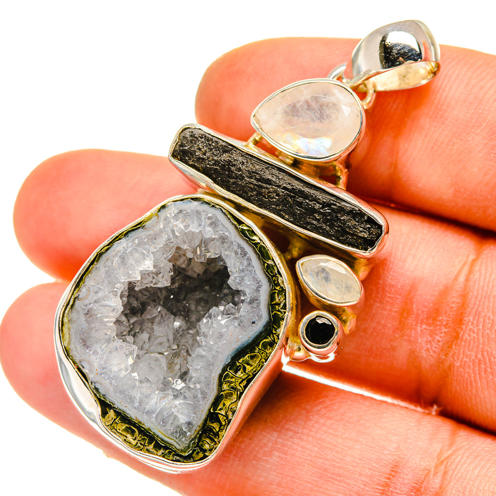 Coconut Geode Druzy Pendants handcrafted by Anasilvercos - PD5238