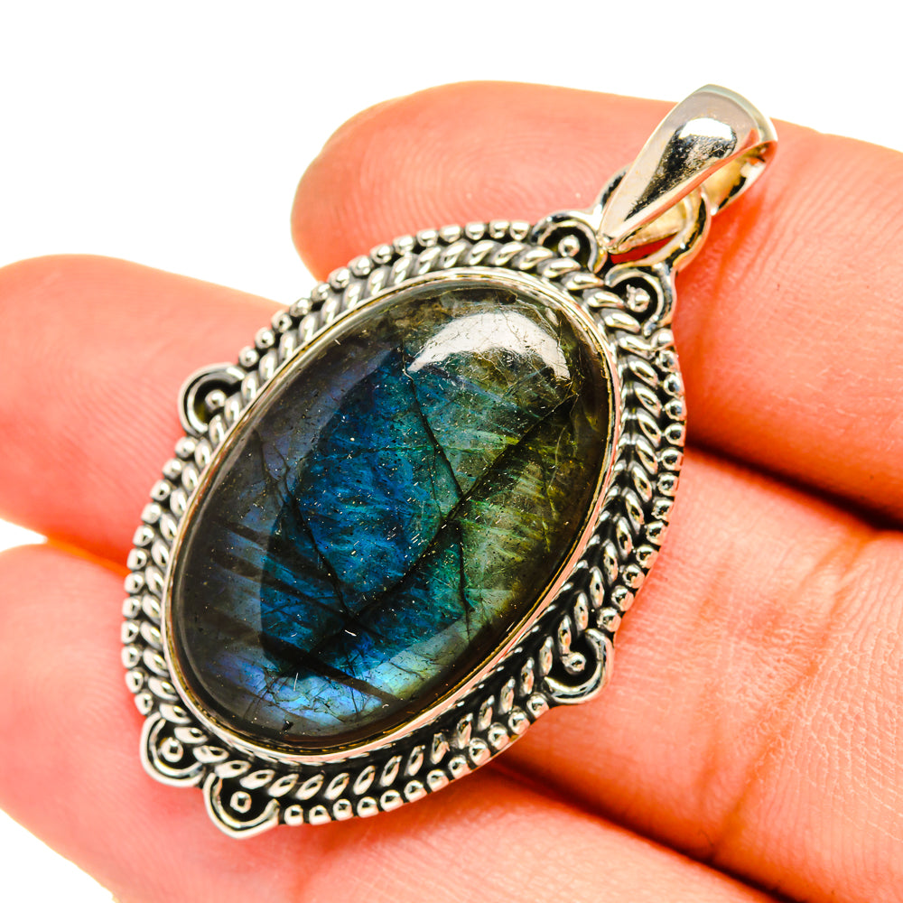 Labradorite Pendants handcrafted by Anasilvercos - PD5265