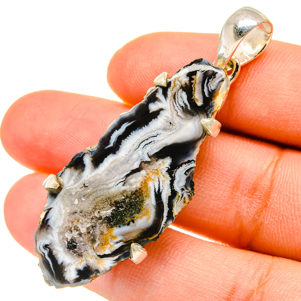 Occo Geode Pendants handcrafted by Anasilvercos - PD5335