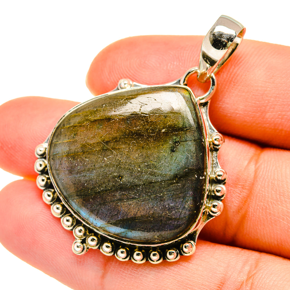 Labradorite Pendants handcrafted by Anasilvercos - PD5381