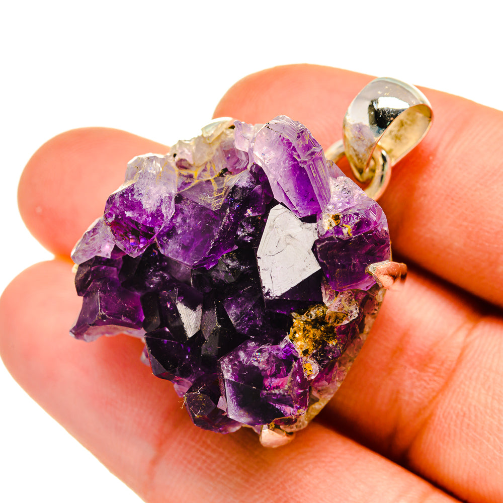 Amethyst Crystal Pendants handcrafted by Anasilvercos - PD5525