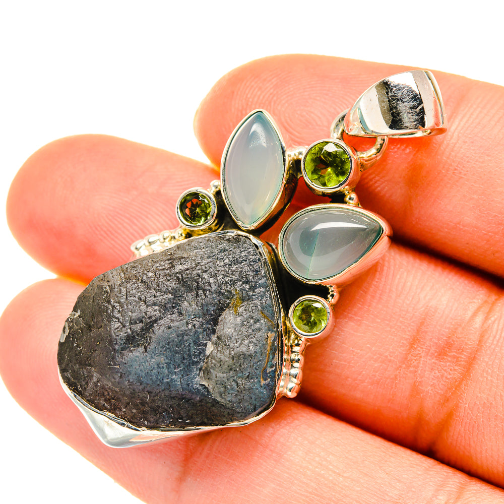 Labradorite Pendants handcrafted by Anasilvercos - PD5593