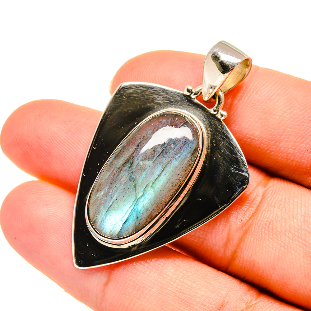 Labradorite Pendants handcrafted by Anasilvercos - PD5786