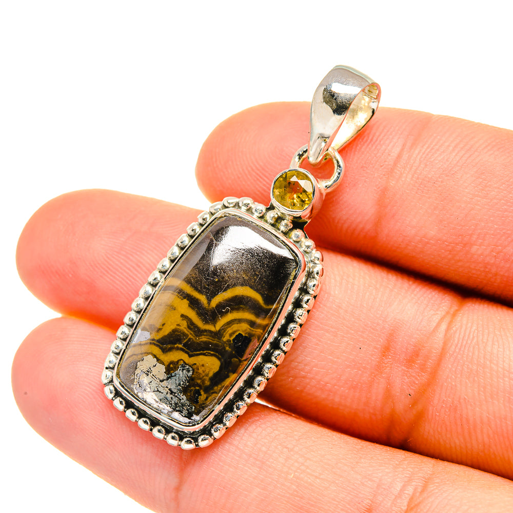 Schalenblende Pendants handcrafted by Anasilvercos - PD5800