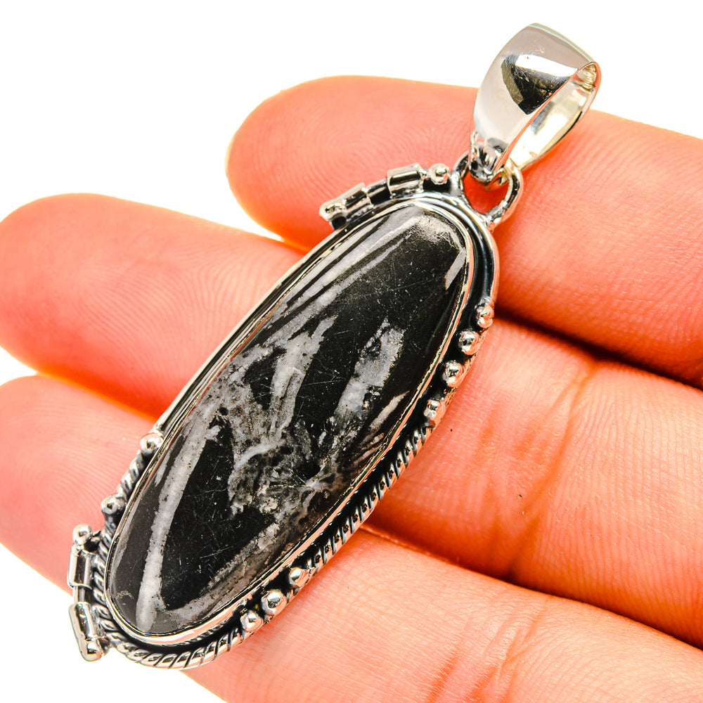 Chrysanthemum Stone Pendants handcrafted by Anasilvercos - PD5827