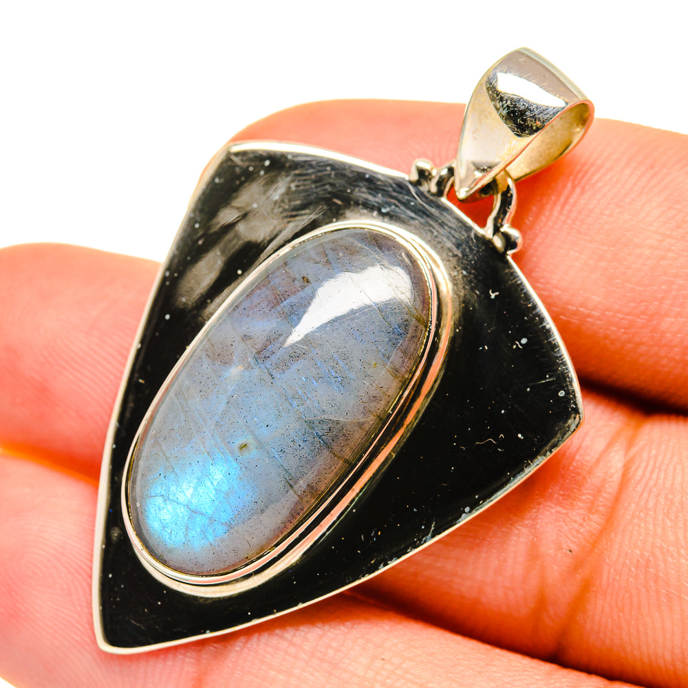 Labradorite Pendants handcrafted by Anasilvercos - PD5850