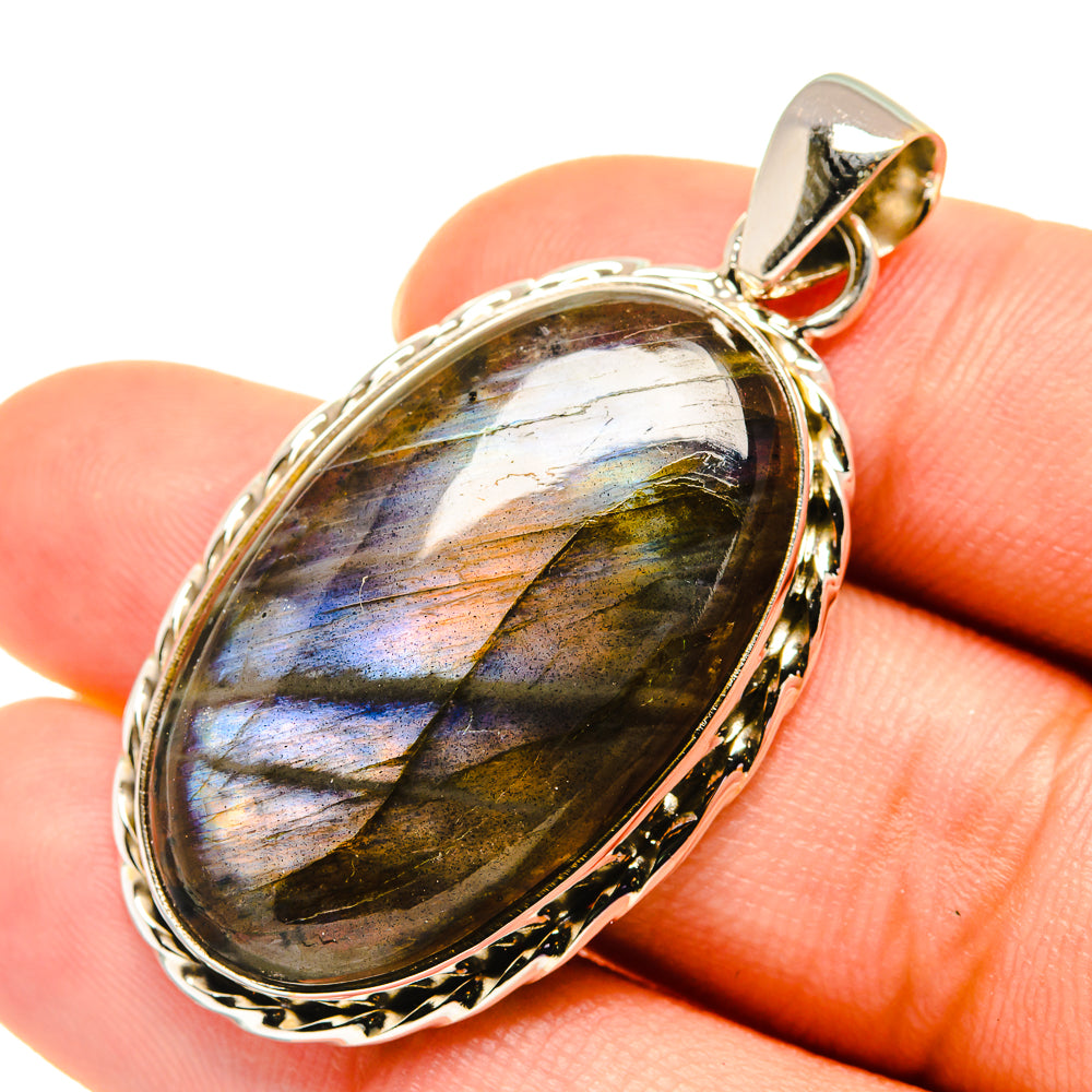 Labradorite Pendants handcrafted by Anasilvercos - PD5888
