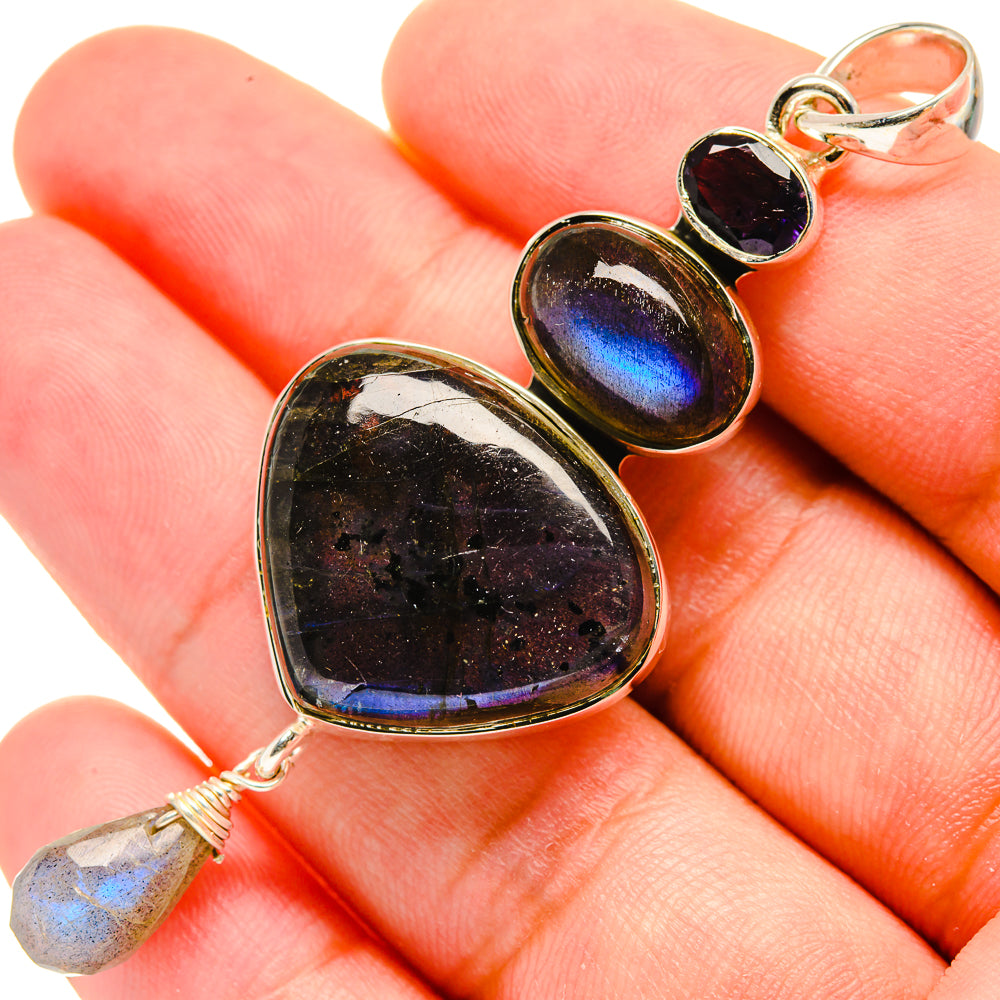 Labradorite Pendants handcrafted by Anasilvercos - PD5918
