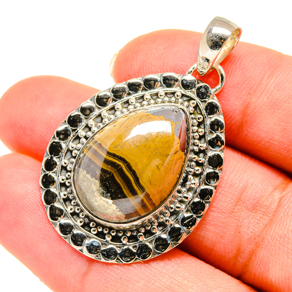 Schalenblende Pendants handcrafted by Anasilvercos - PD5982