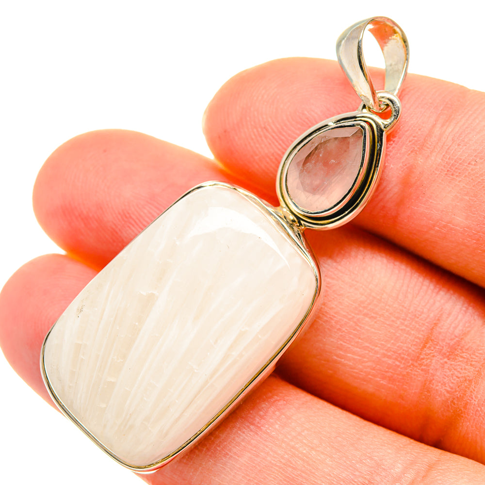 White Scolecite Pendants handcrafted by Anasilvercos - PD6029