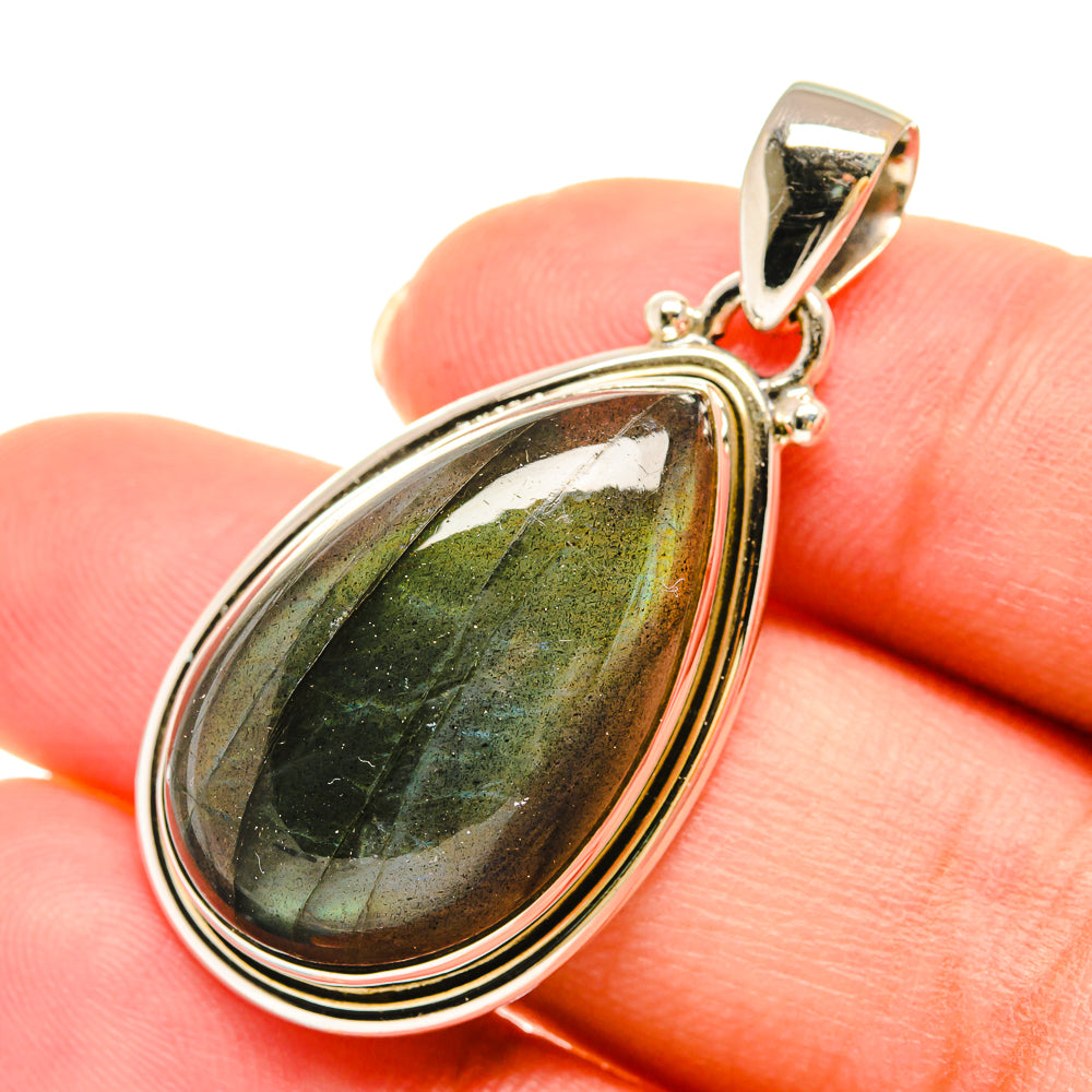 Labradorite Pendants handcrafted by Anasilvercos - PD6054