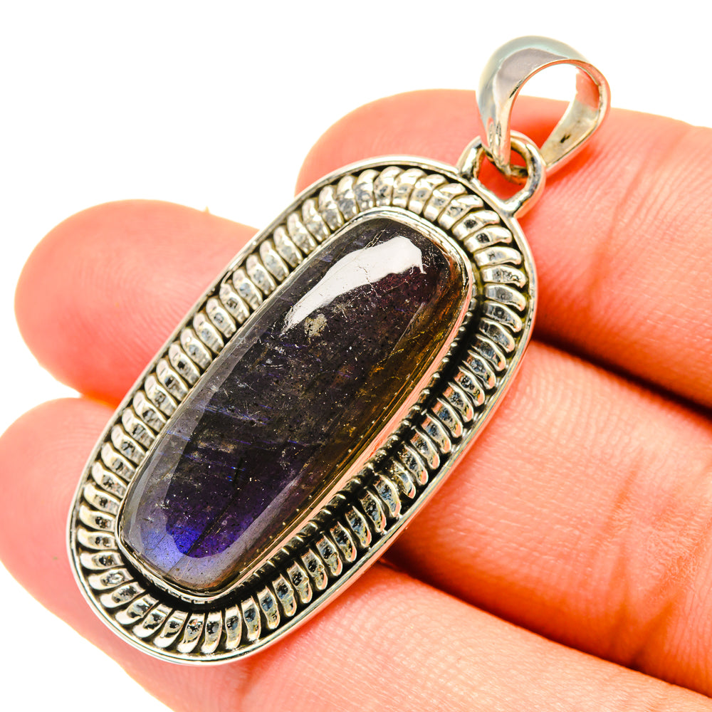 Labradorite Pendants handcrafted by Anasilvercos - PD6099