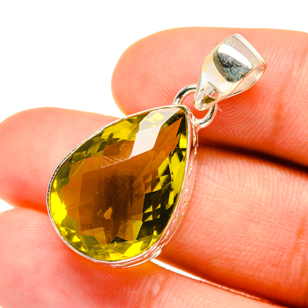 Olive Quartz Pendants handcrafted by Anasilvercos - PD6114