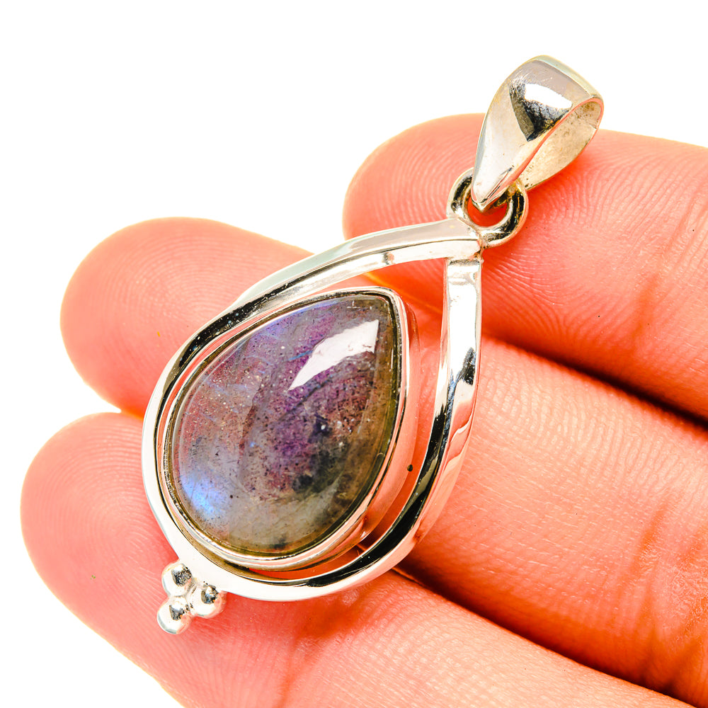 Labradorite Pendants handcrafted by Anasilvercos - PD6115