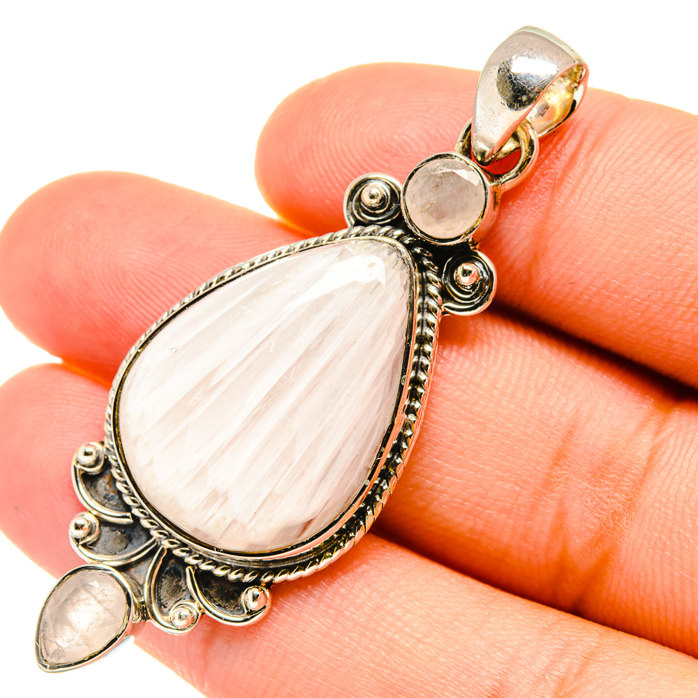 White Scolecite Pendants handcrafted by Anasilvercos - PD6183
