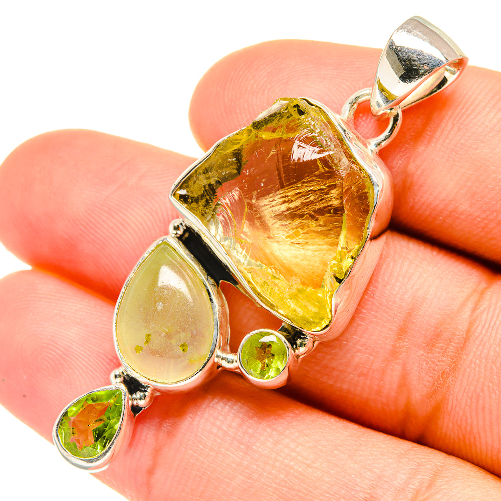 Prehnite Pendants handcrafted by Anasilvercos - PD6231
