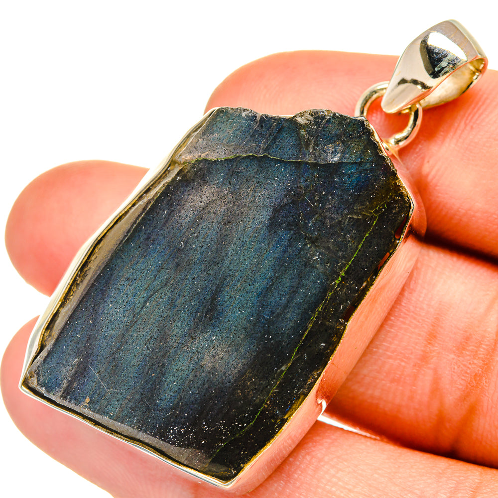 Labradorite Pendants handcrafted by Anasilvercos - PD6251