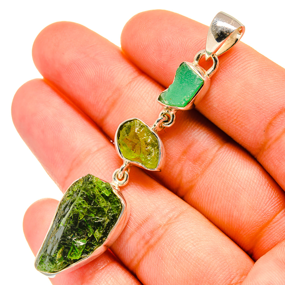 Chrome Diopside Pendants handcrafted by Anasilvercos - PD6263