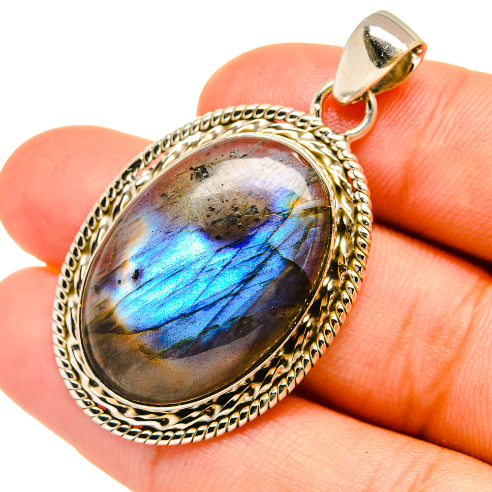 Labradorite Pendants handcrafted by Anasilvercos - PD6284