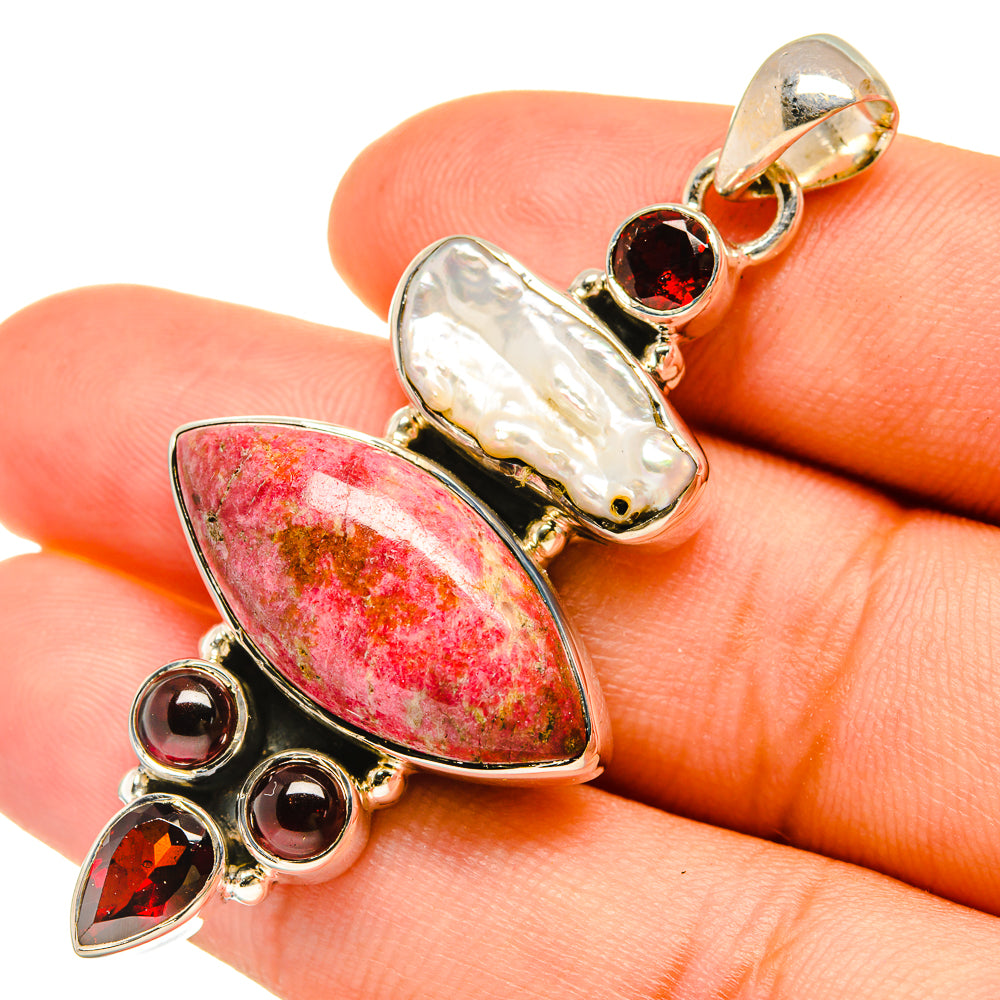Thulite Pendants handcrafted by Anasilvercos - PD6369