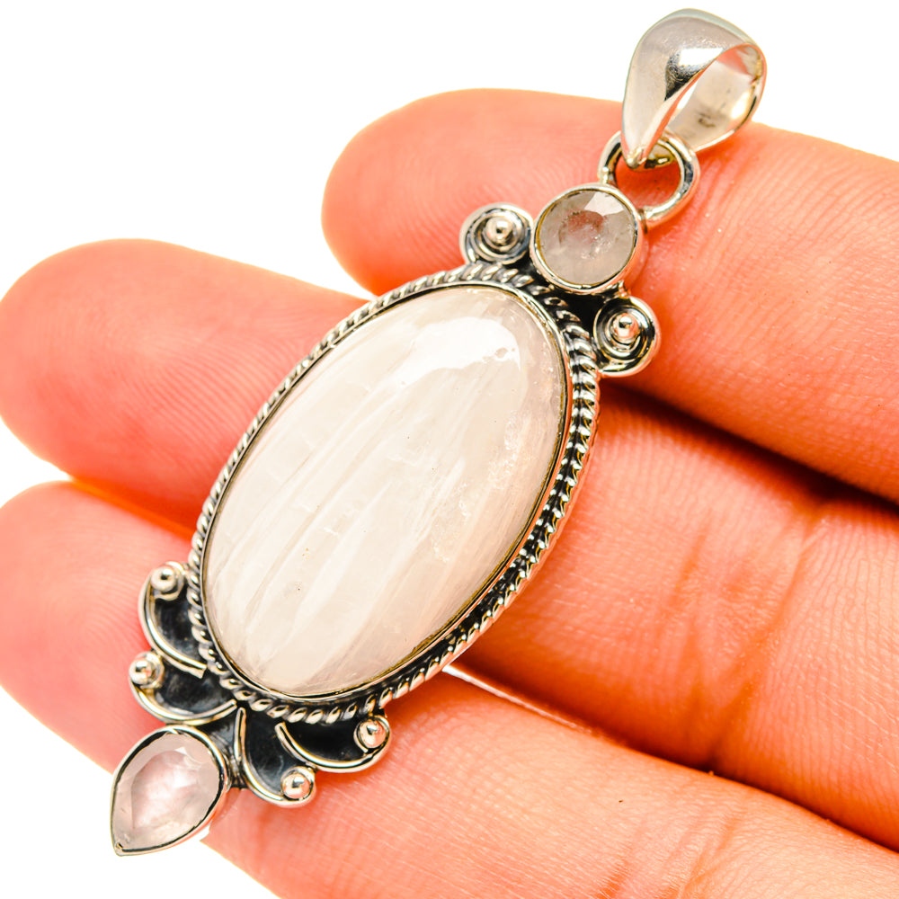 White Scolecite Pendants handcrafted by Anasilvercos - PD6375