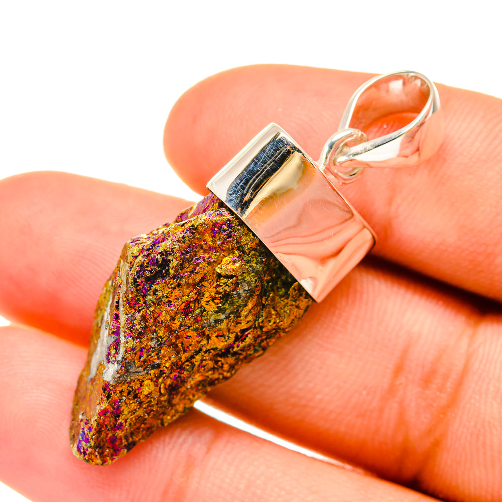 Titanium Druzy Pendants handcrafted by Anasilvercos - PD6383