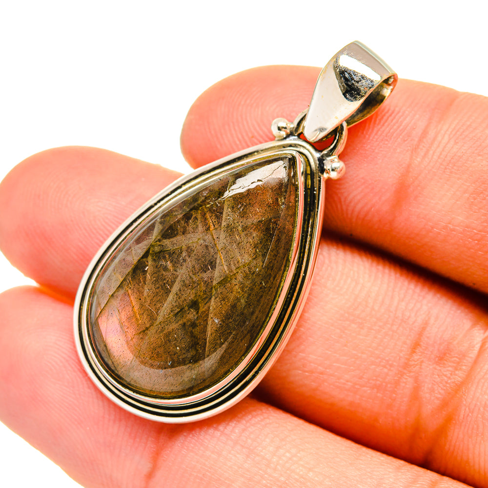 Labradorite Pendants handcrafted by Anasilvercos - PD6484