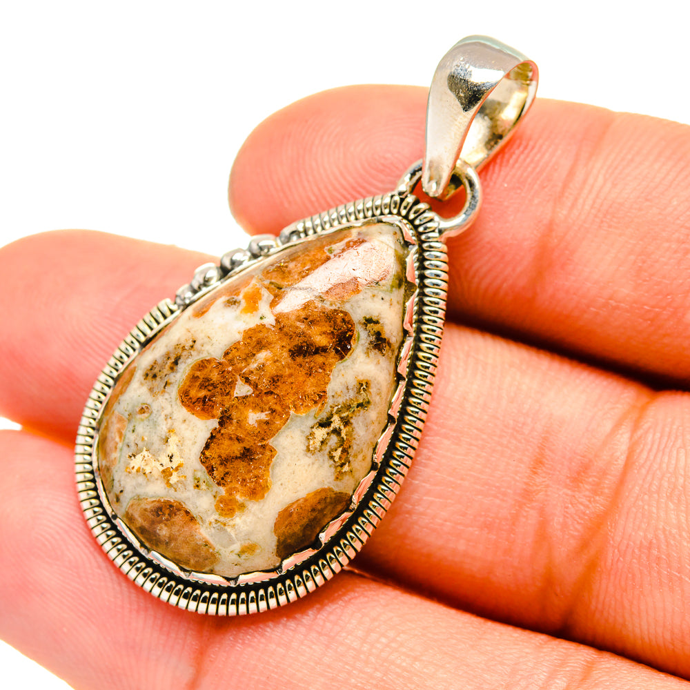 Muscovite Pendants handcrafted by Anasilvercos - PD6497
