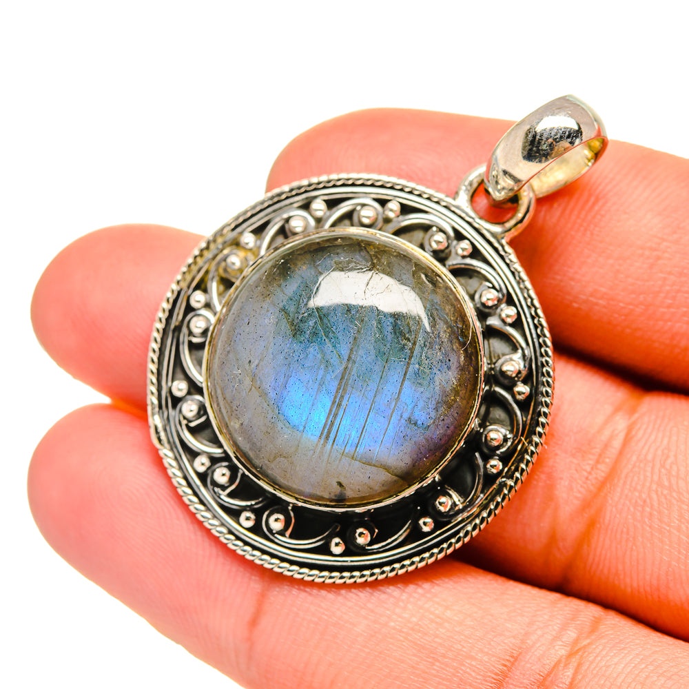 Labradorite Pendants handcrafted by Anasilvercos - PD6551