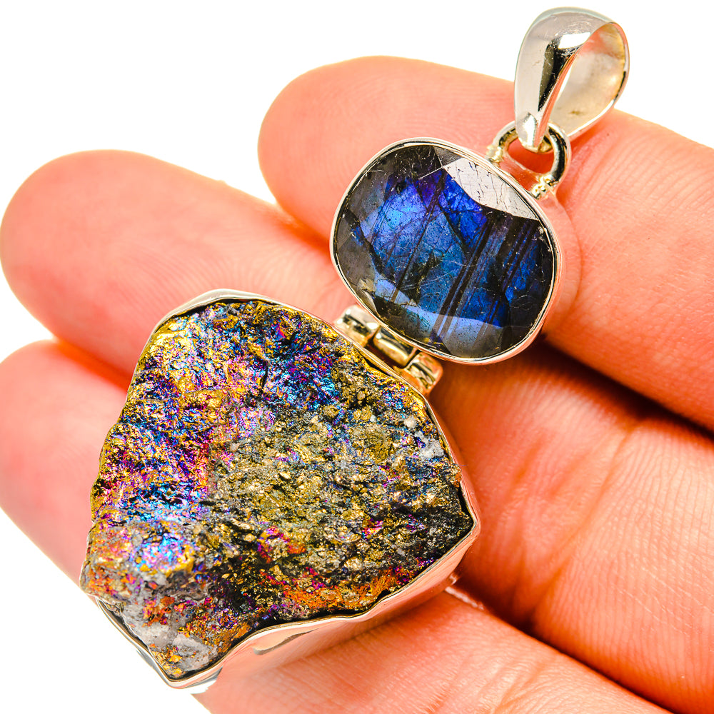 Titanium Druzy Pendants handcrafted by Anasilvercos - PD6596