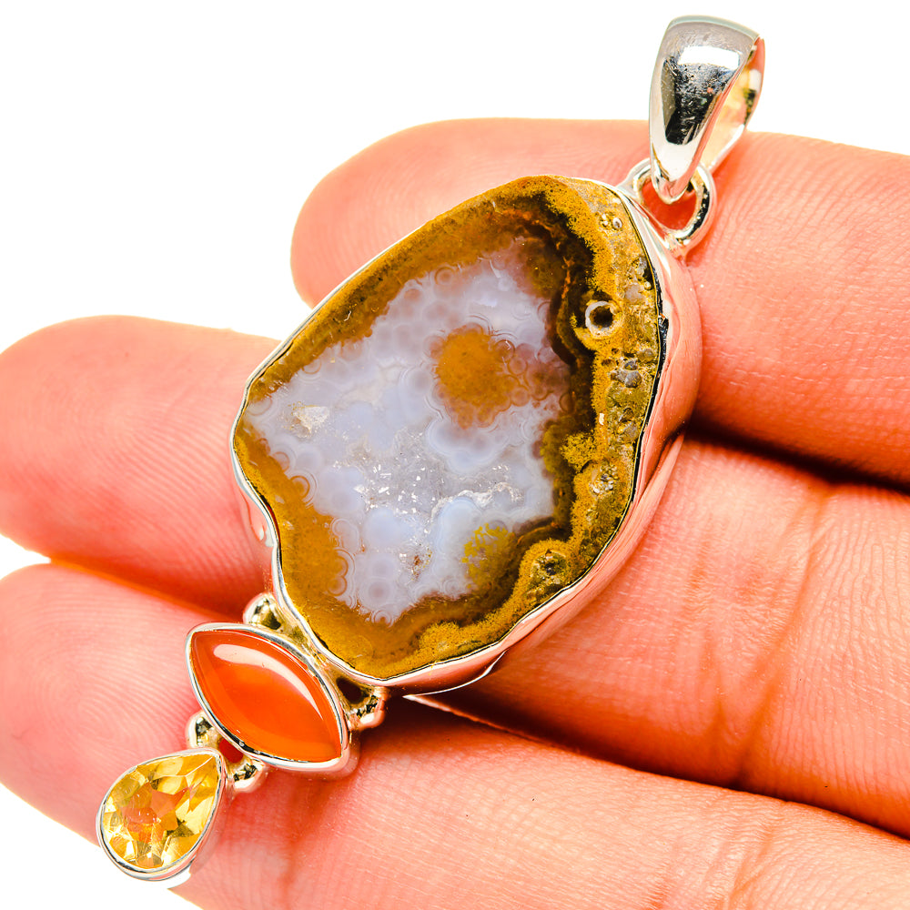 Coconut Goede Slice Pendants handcrafted by Anasilvercos - PD6625
