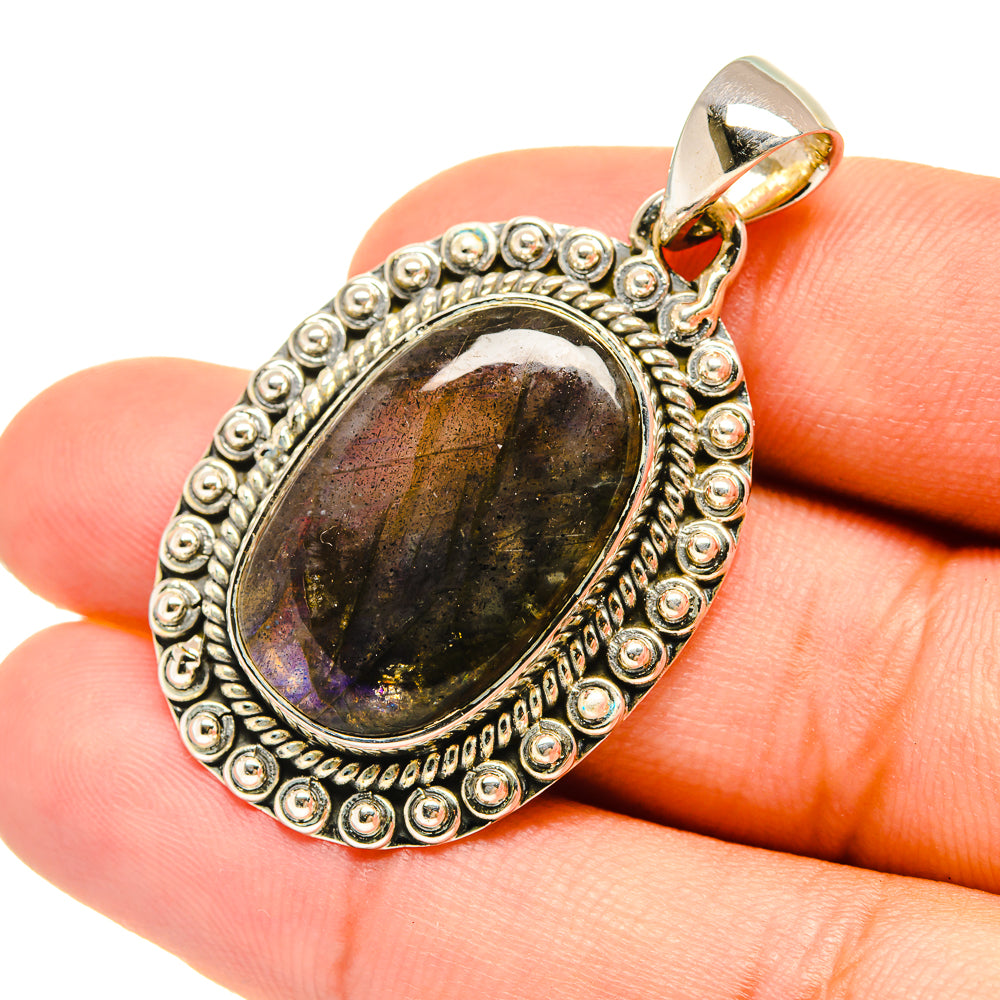 Labradorite Pendants handcrafted by Anasilvercos - PD6670