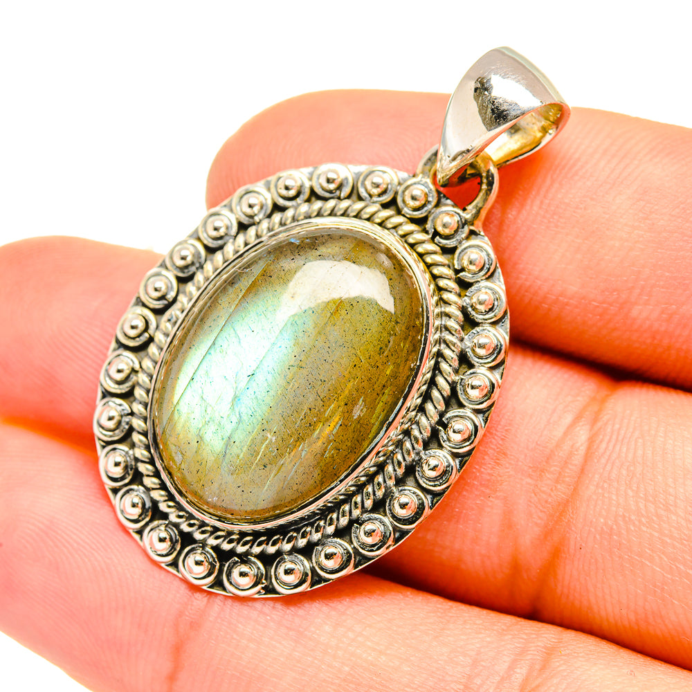 Labradorite Pendants handcrafted by Anasilvercos - PD6767