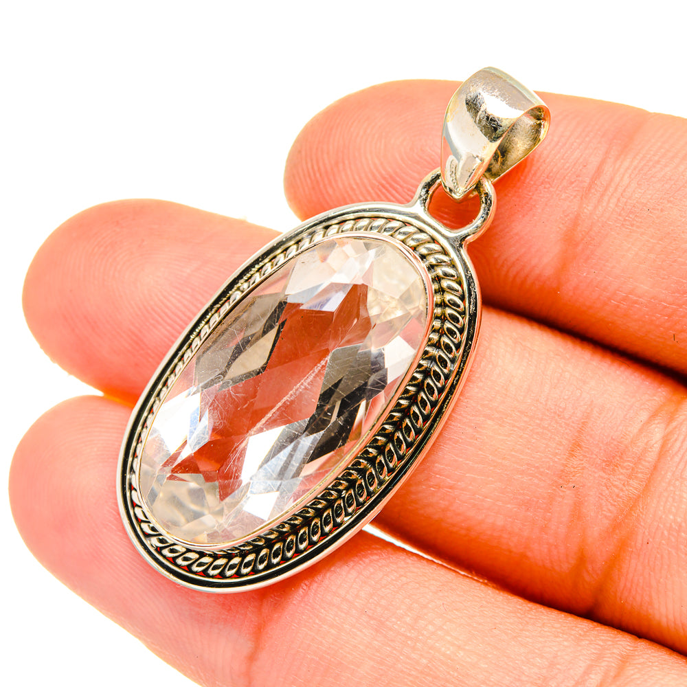 White Quartz Pendants handcrafted by Anasilvercos - PD6786