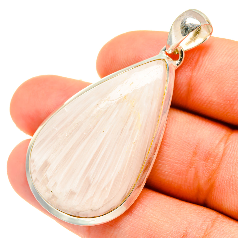 White Scolecite Pendants handcrafted by Anasilvercos - PD6805