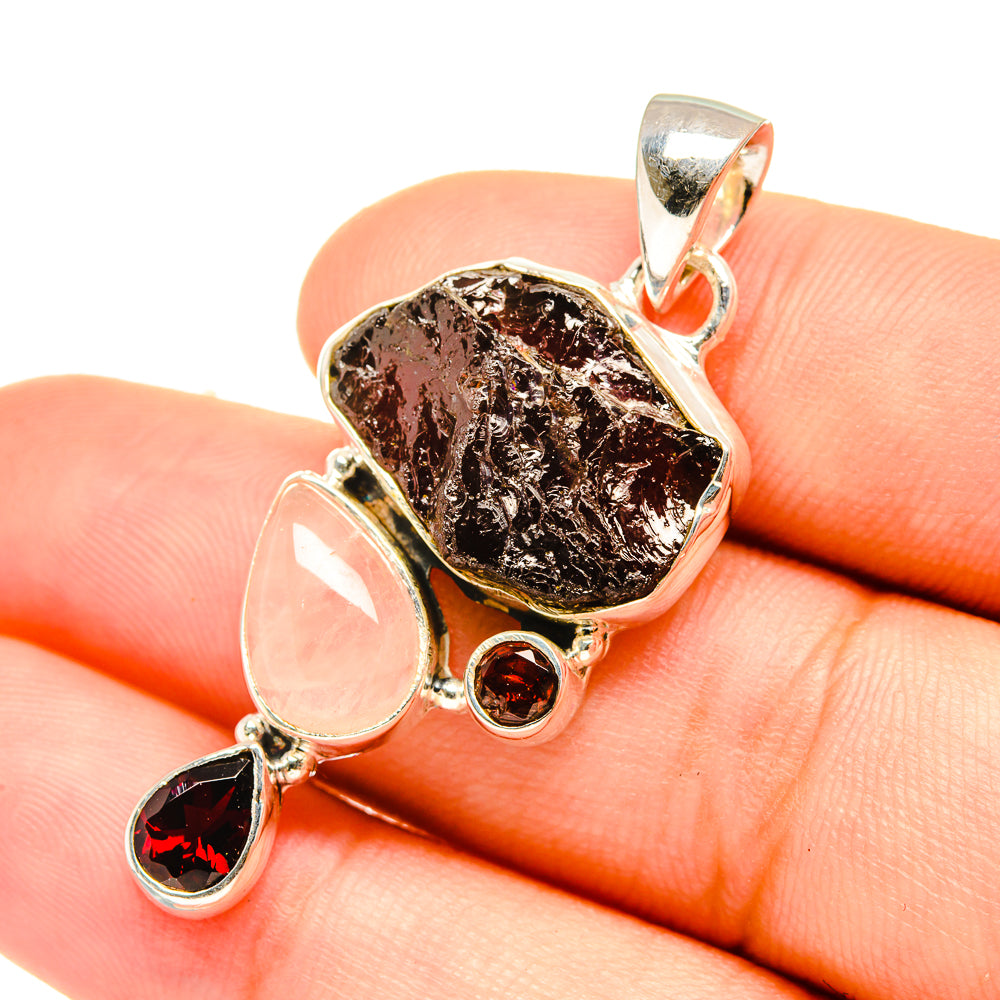 Garnet Pendants handcrafted by Anasilvercos - PD6821
