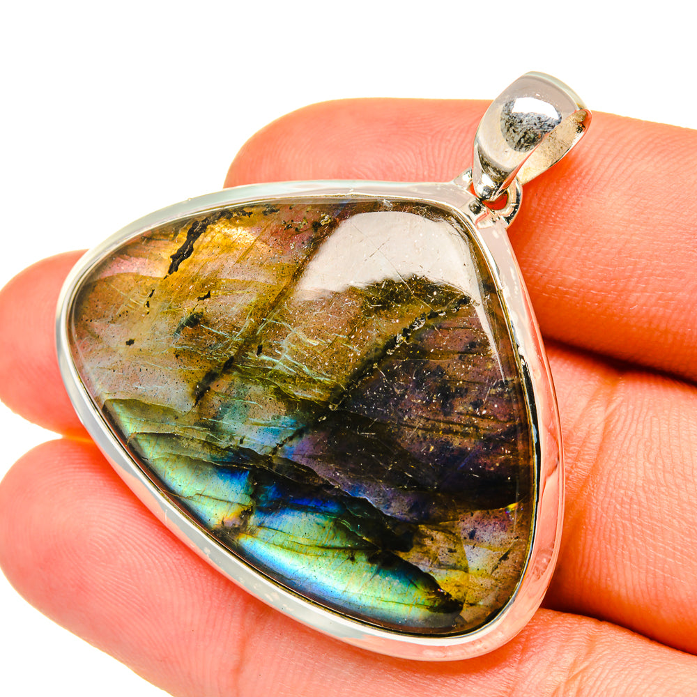 Labradorite Pendants handcrafted by Anasilvercos - PD6910
