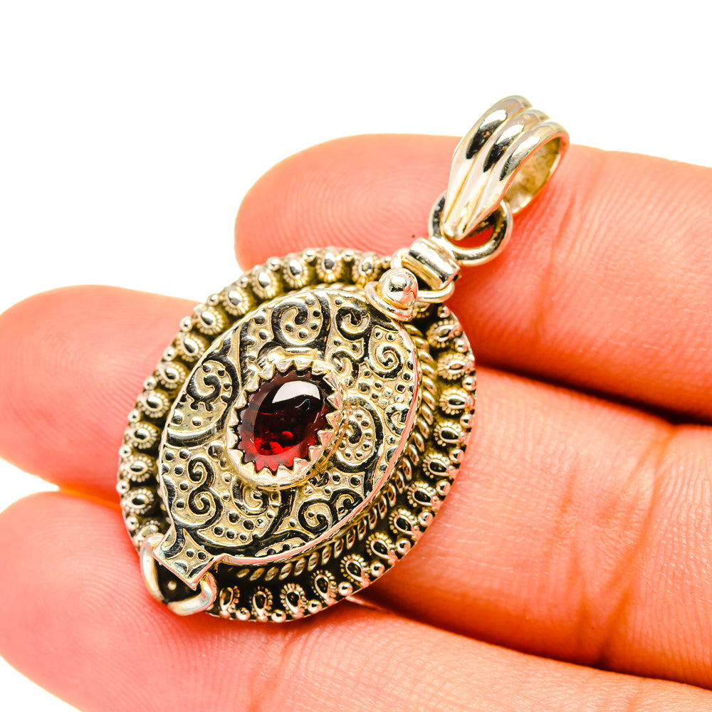 Garnet Pendants handcrafted by Anasilvercos - PD7027