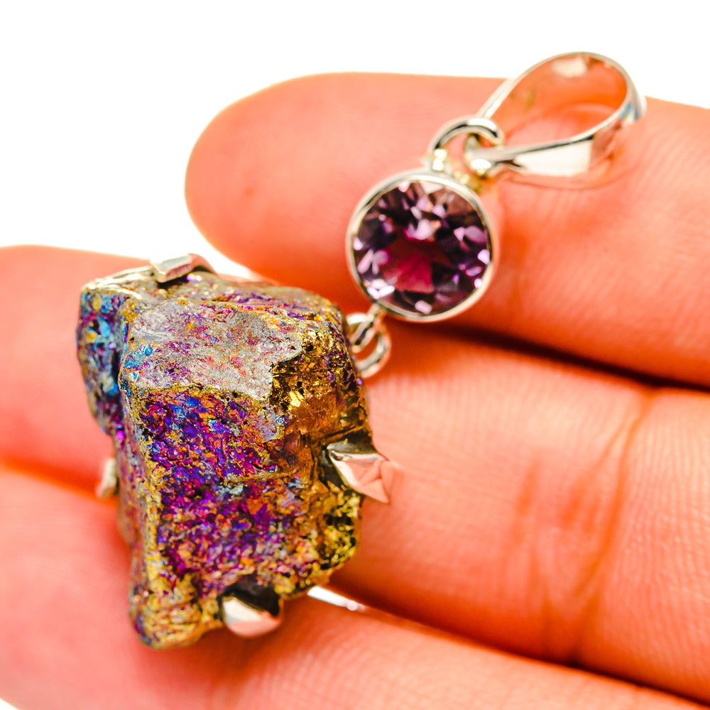 Titanium Druzy Pendants handcrafted by Anasilvercos - PD7085