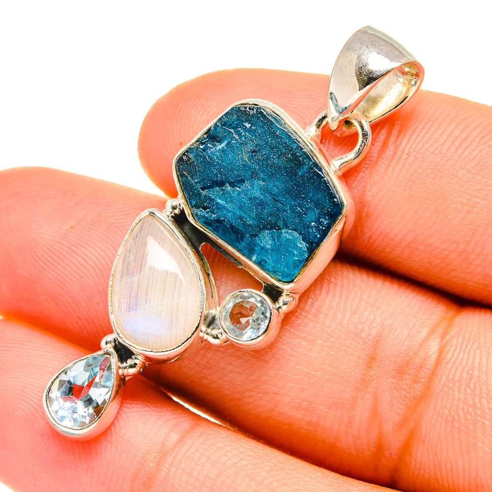 Apatite Pendants handcrafted by Anasilvercos - PD7088