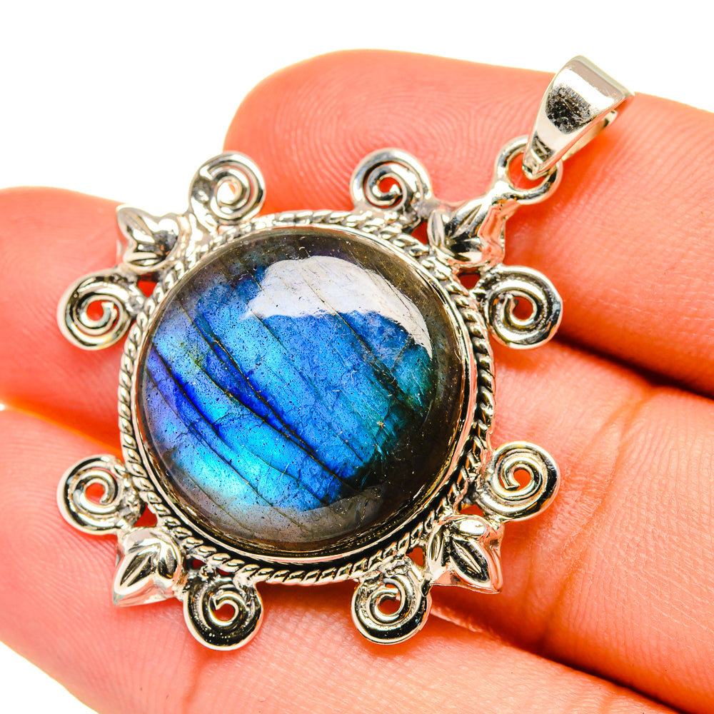 Labradorite Pendants handcrafted by Anasilvercos - PD7100