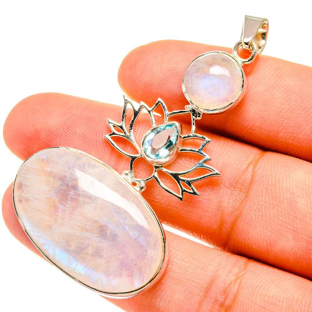 Rainbow Moonstone Pendants handcrafted by Anasilvercos - PD7128