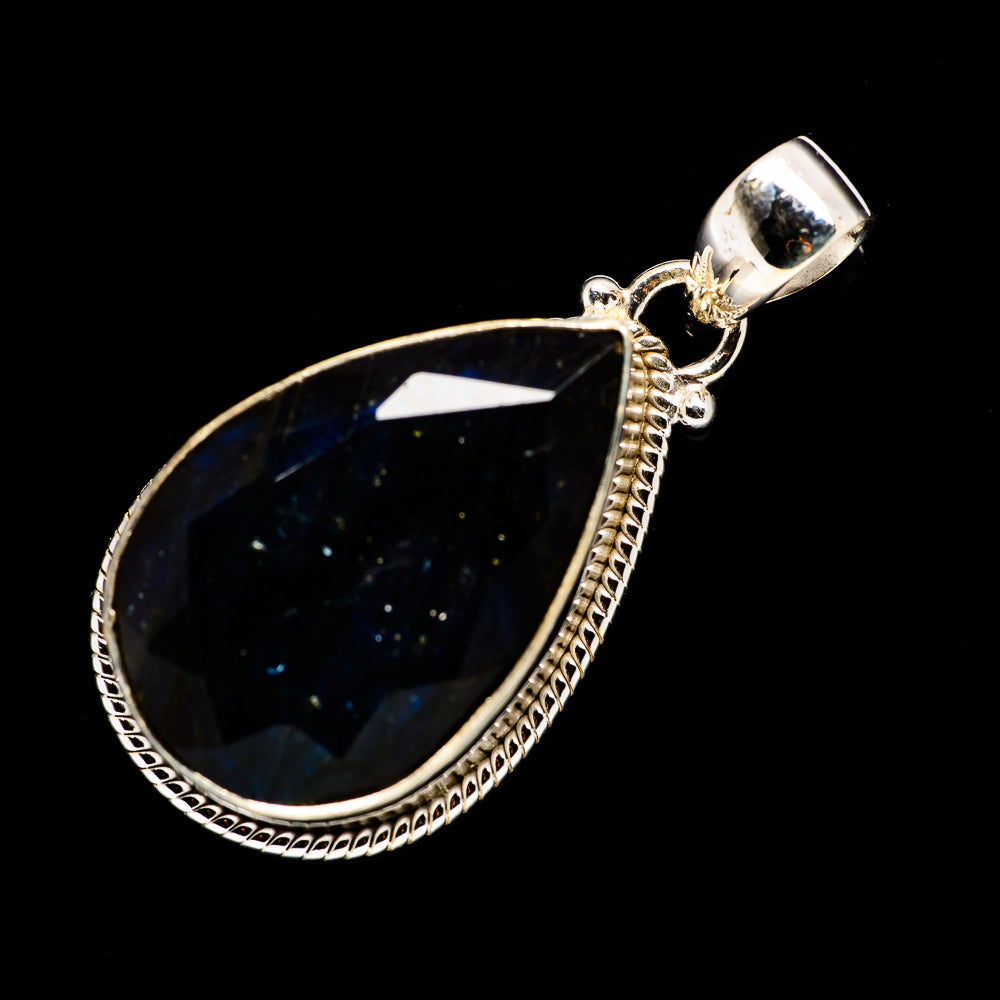 Labradorite Pendants handcrafted by Anasilvercos - PD716352