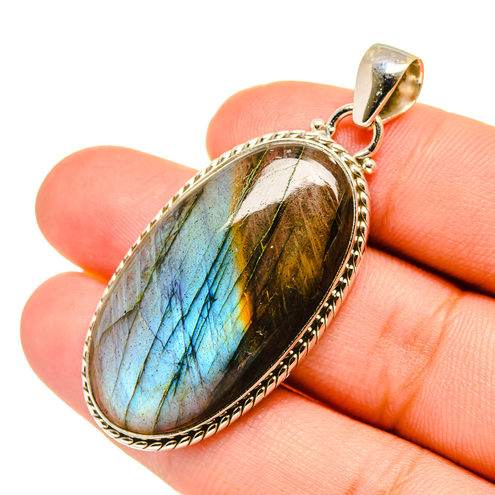 Labradorite Pendants handcrafted by Anasilvercos - PD7228