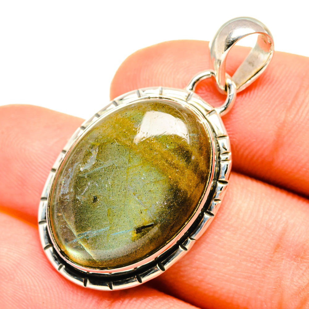 Labradorite Pendants handcrafted by Anasilvercos - PD7254