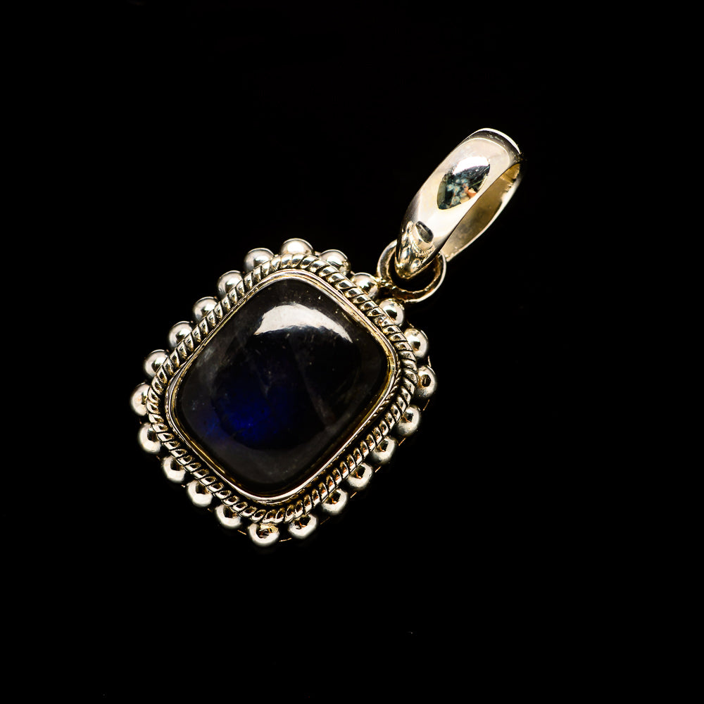 Labradorite Pendants handcrafted by Anasilvercos - PD732037