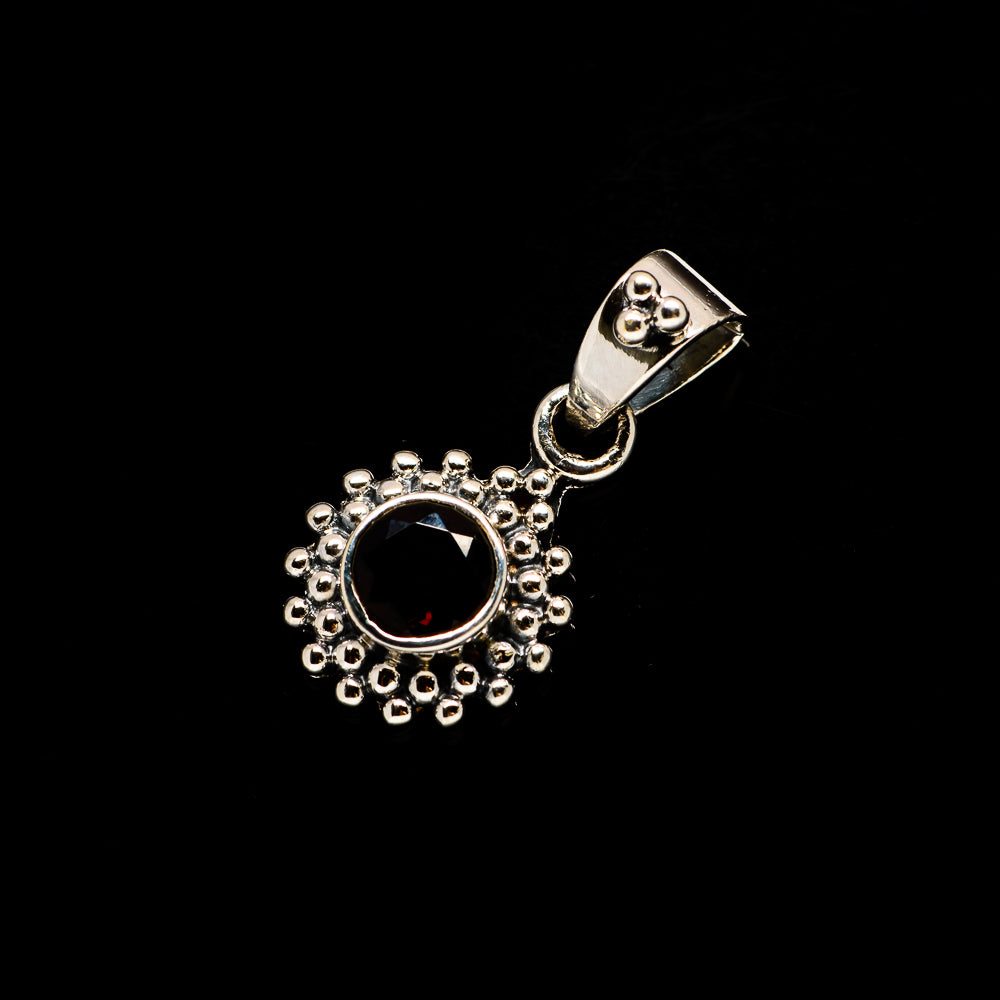 Garnet Pendants handcrafted by Anasilvercos - PD734123